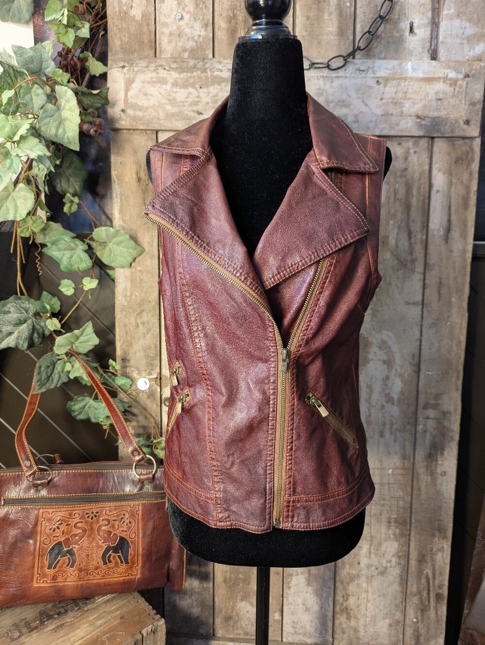 Faux Leather Vest. Sm